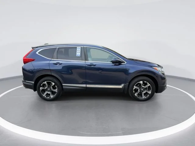 Used 2018  Honda Touring image 9