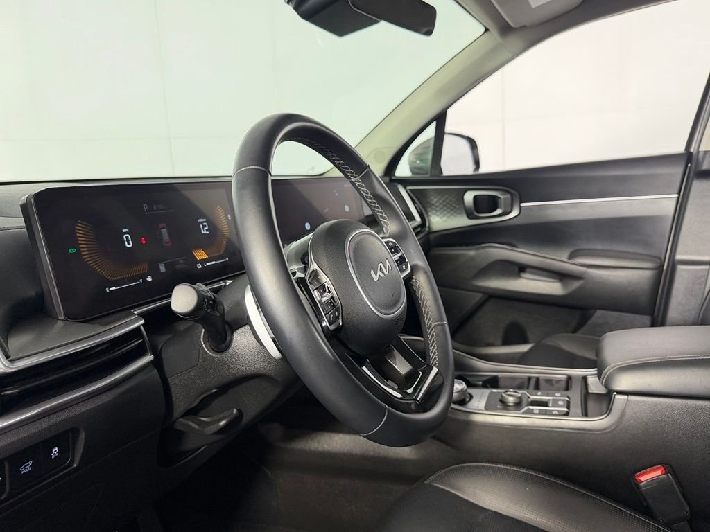 Used 2025 Beige Kia EX image 20