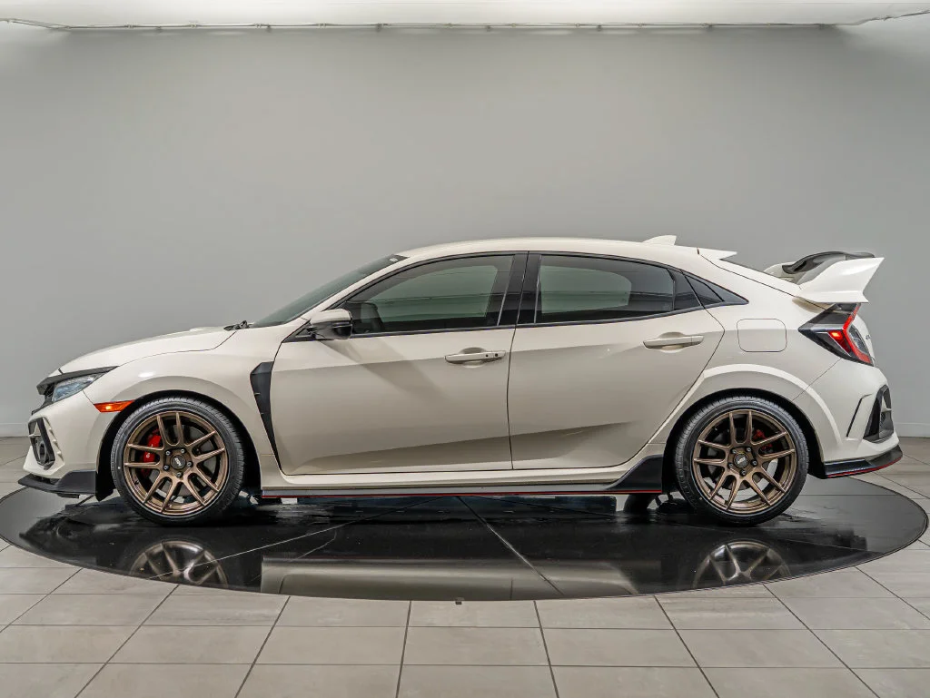 Used 2021 White Honda Touring image 8