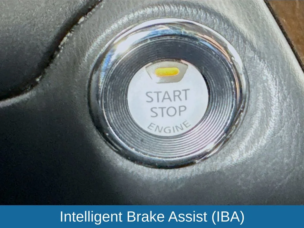 Used 2014 Gray INFINITI  image 21