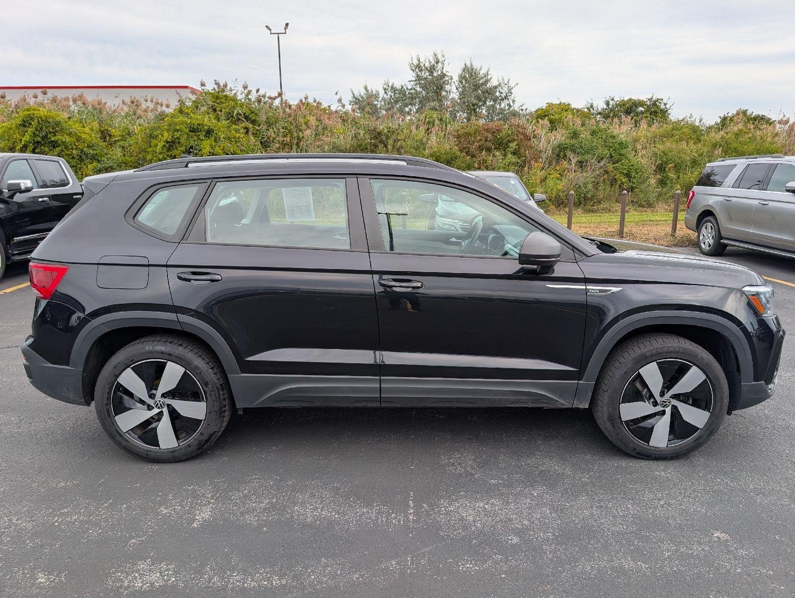 Used 2023 Deep Black Pearl Volkswagen S image 9