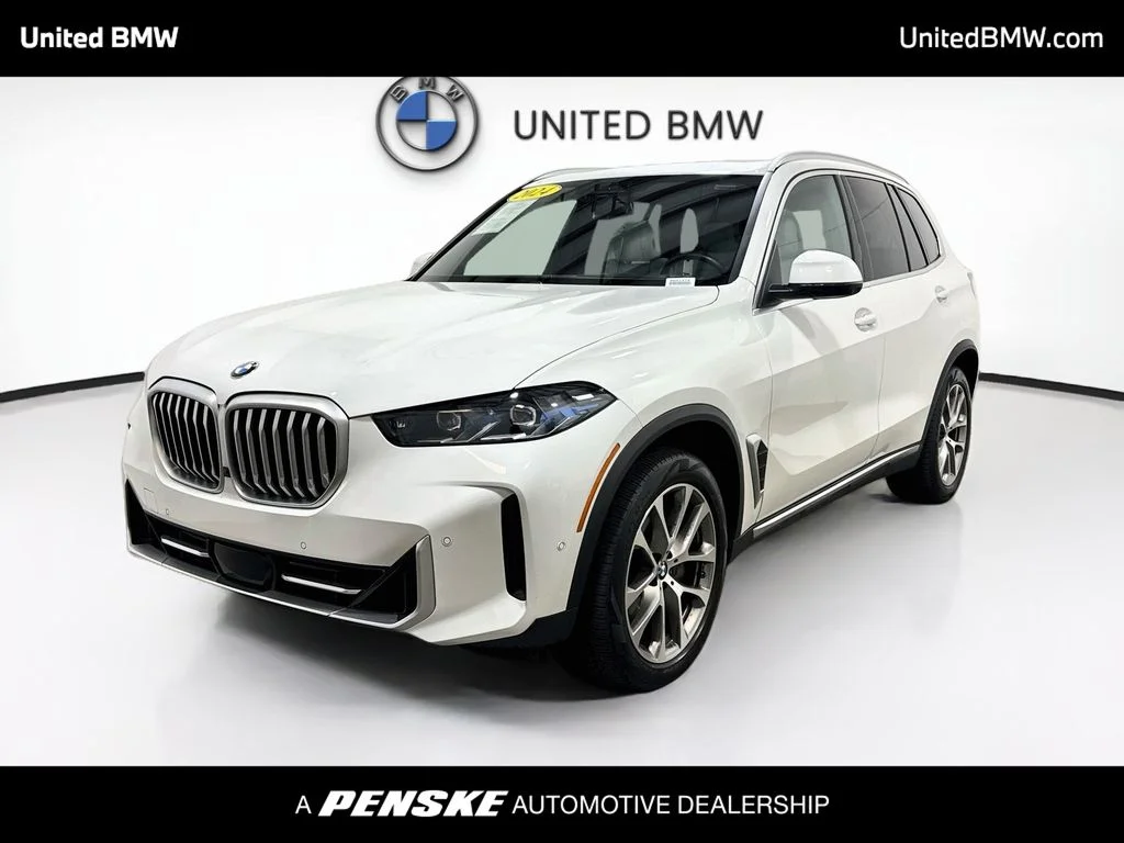Certified Used 2024 Alpine White BMW sDrive40i image 1