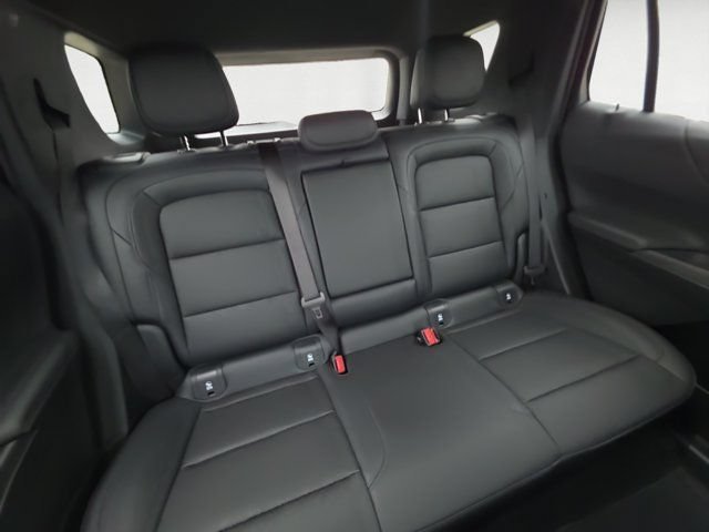 2027 Chevrolet Equinox LT - Photo 19
