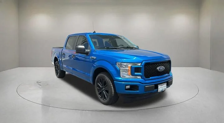Certified Used 2020 Velocity Blue Metallic Ford XL image 1