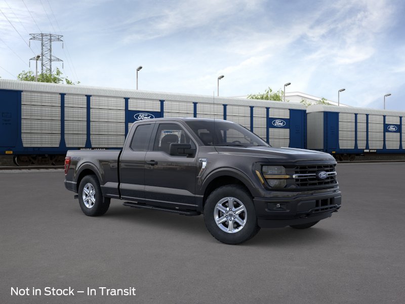 New 2026 Agate Black Metallic Ford XLT image 32