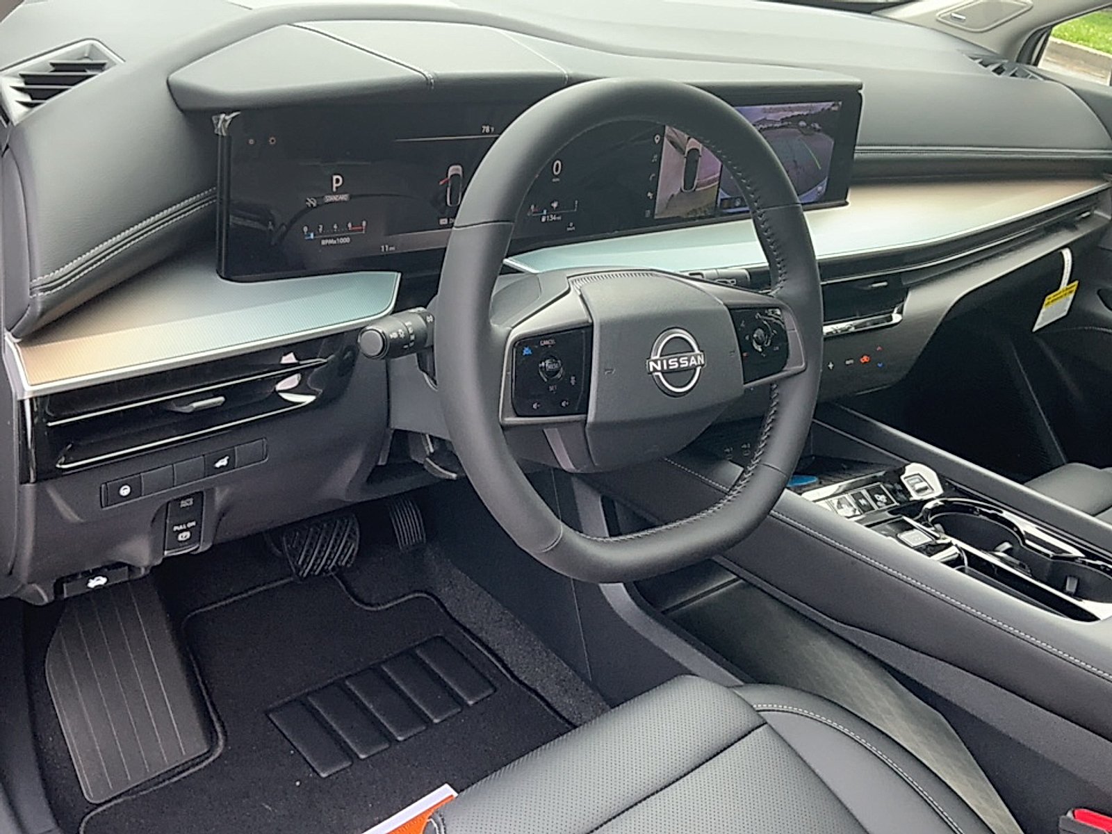 New 2026 Champagne Silver Metallic Nissan SL image 8