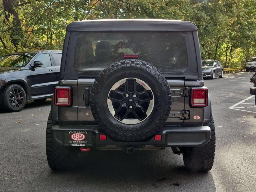 Used 2019 Gray Jeep Sport image 8