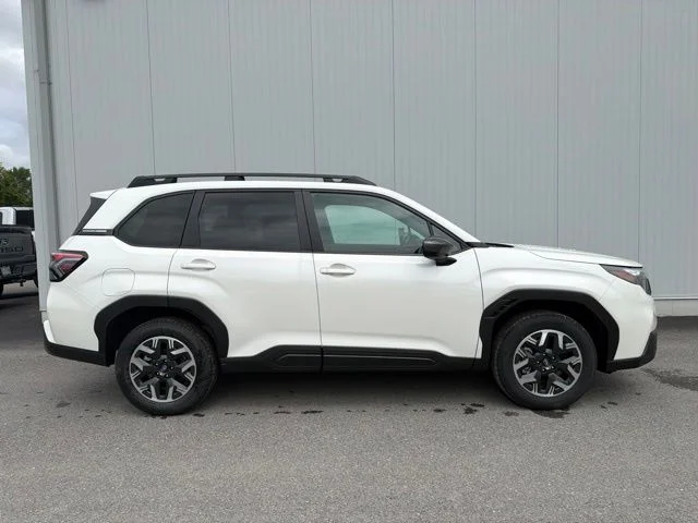 New 2026 CRYSTAL WHITE PEARL Subaru Premium image 4