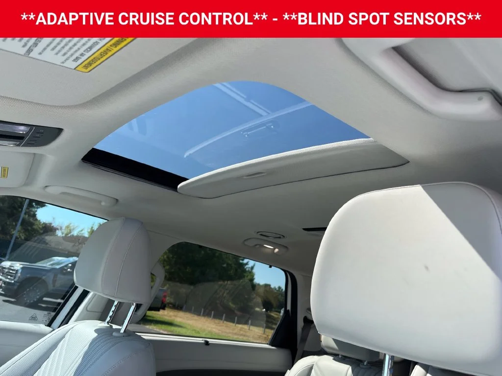 Used 2026 White Pearl Hyundai SEL Convenience image 7