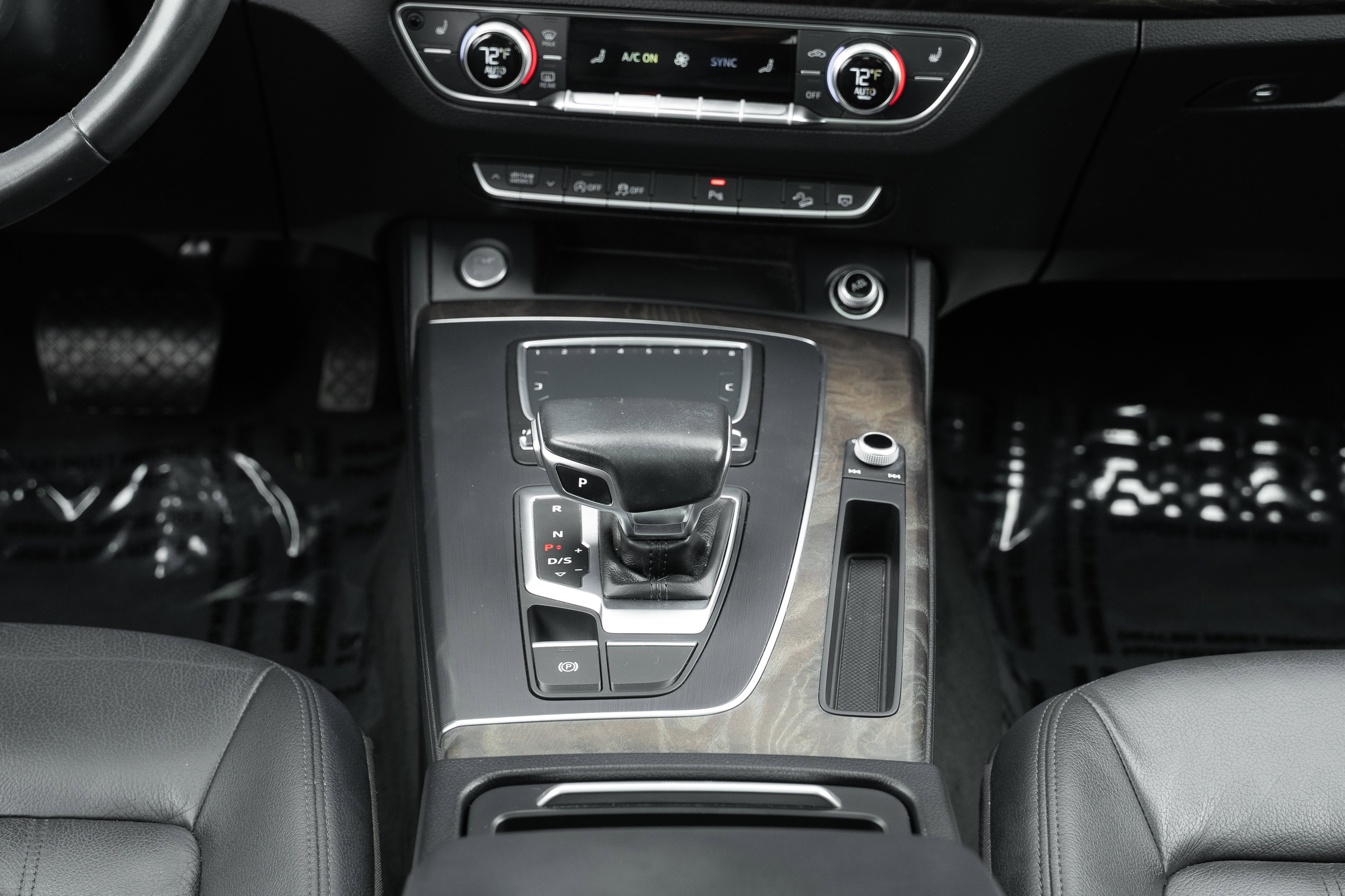 Used 2018 Monsoon Gray Metallic Audi Premium Plus image 18