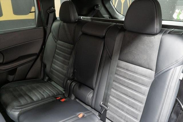 2025 Mitsubishi Outlander Plug-in Hybrid SE - Photo 21