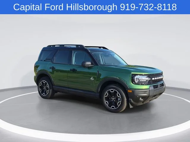 Used 2025 Green Ford Outer Banks image 2