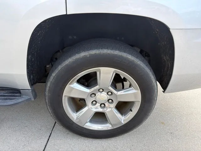 Used 2019 Silver Chevrolet LS image 9