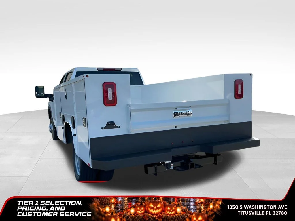 New 2026 Summit White GMC Pro image 7