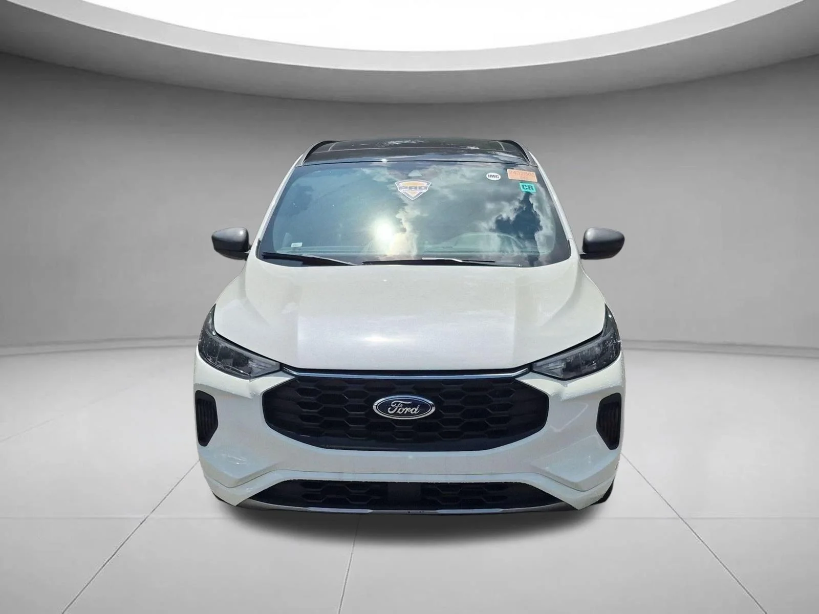 Used 2024 Star White Metallic Tri-Coat Ford ST-Line image 8