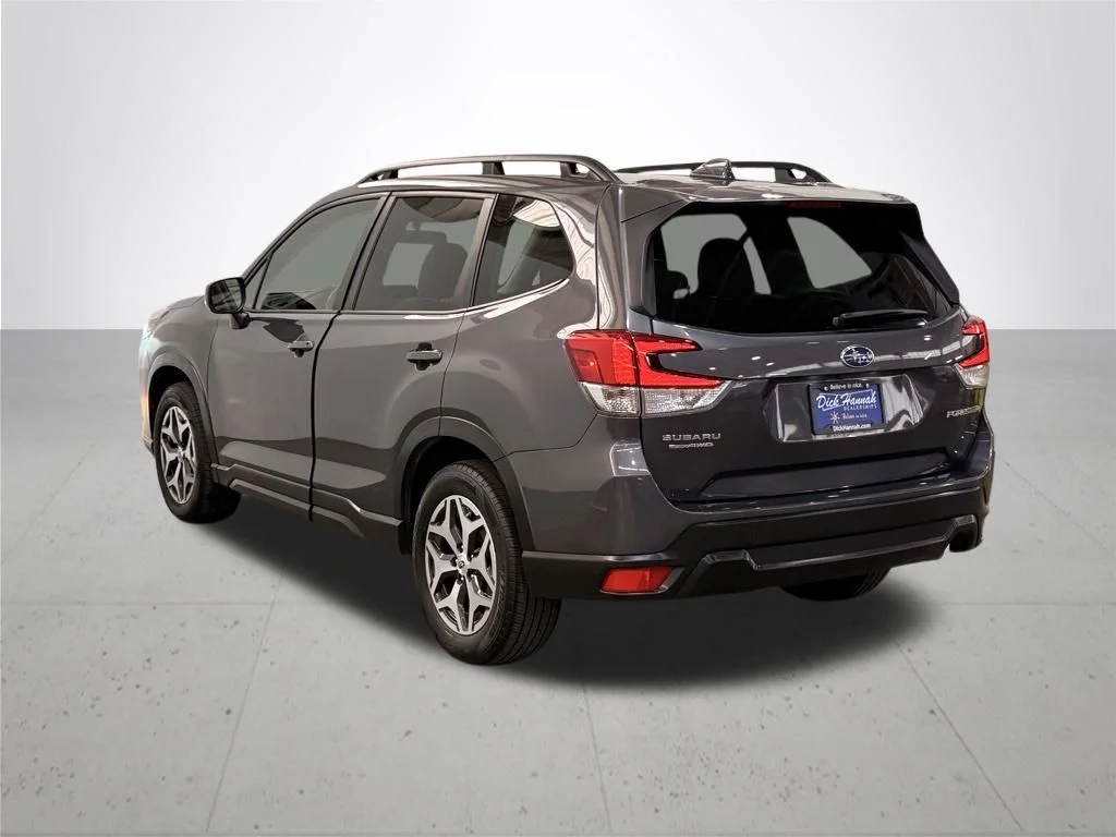 Used 2023 Gray Subaru Premium image 14