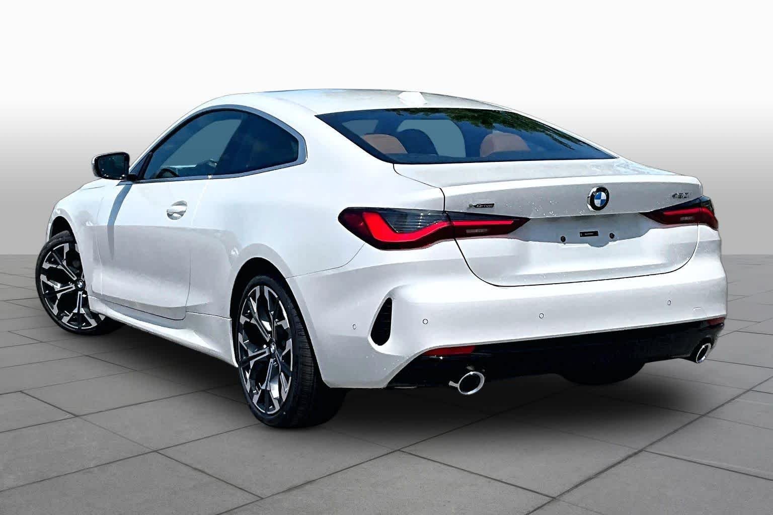 New 2026 Mineral White Metallic BMW 430i xDrive image 12