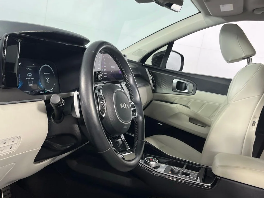Used 2023 Black Kia SX Prestige image 21