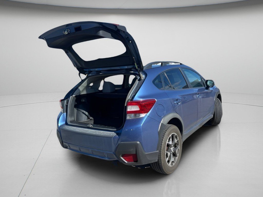 Used 2018 Quartz Blue Pearl Subaru 2.0i Premium image 6