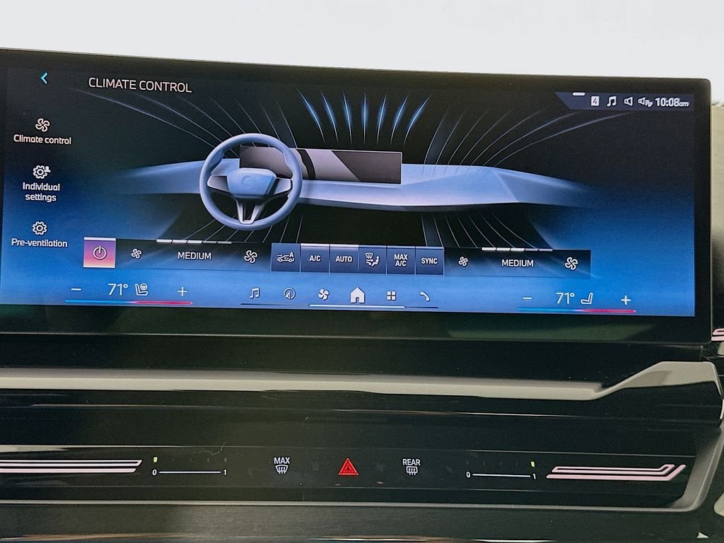 2025 BMW 5 Series 530i - Photo 16