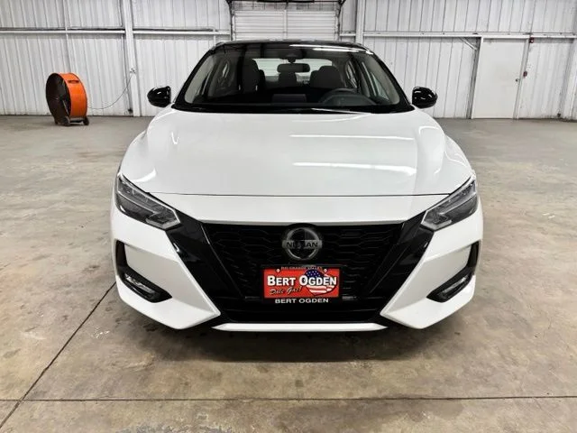 Used 2023 White Nissan SR image 2