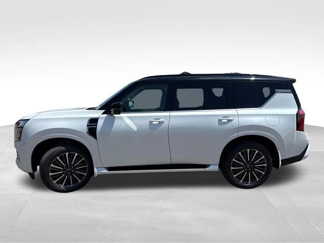 New 2026 Everest White TriCoat / Super Black Two-tone Nissan Platinum Reserve image 4