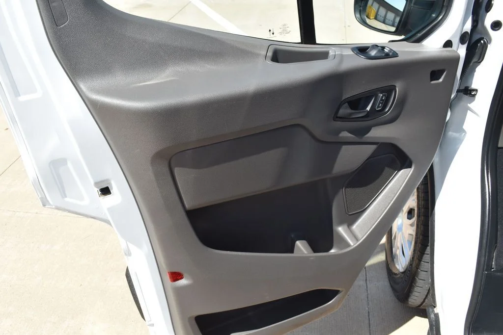 Used 2023 Oxford White Ford XLT image 14