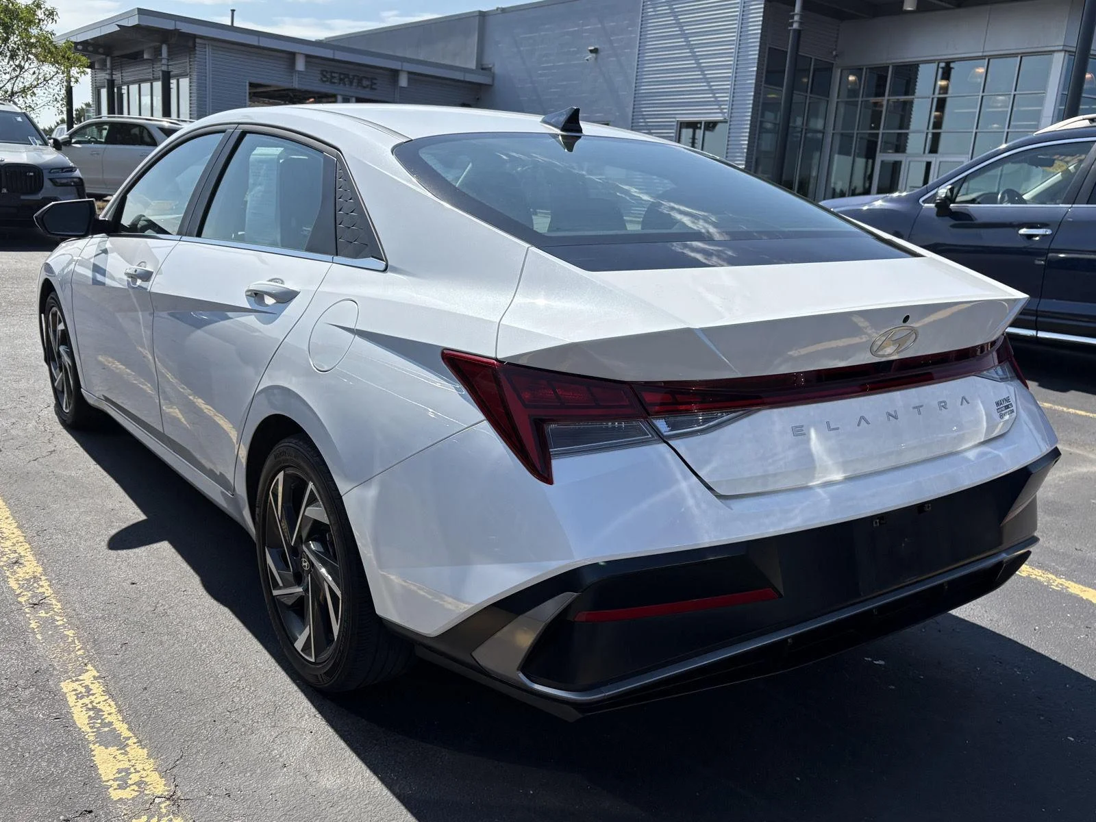 Used 2024 Serenity White Hyundai SEL image 4