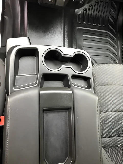 Used 2025 Red Chevrolet Work Truck image 18