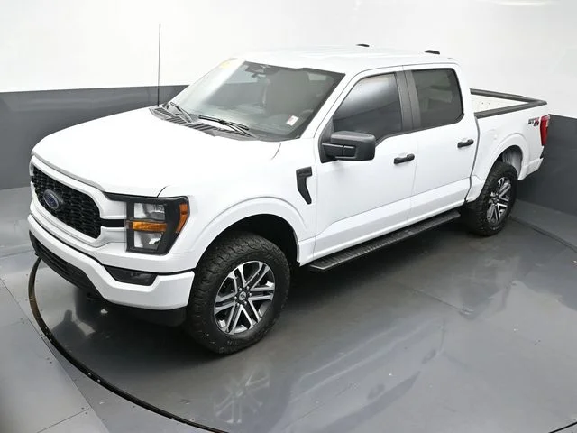 Used 2023 White Ford XL image 46