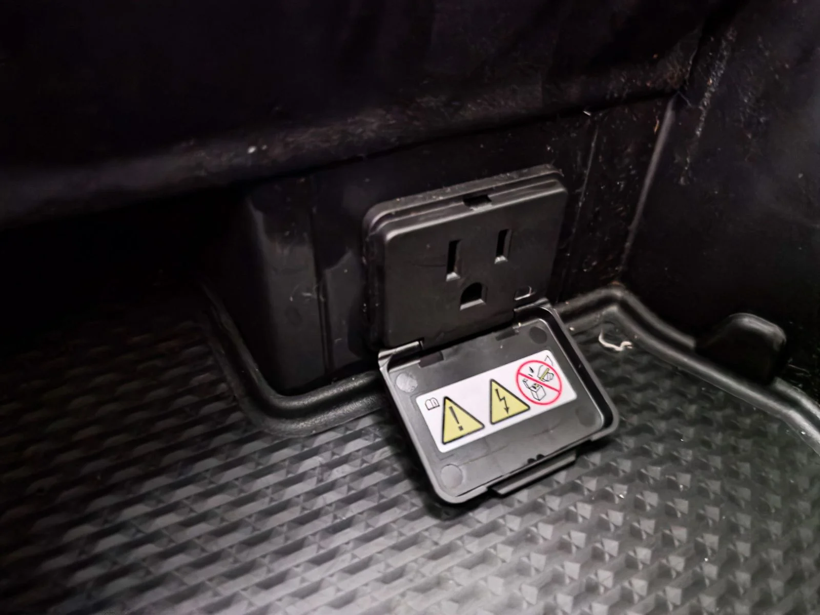 2023 RAM Ram 1500 Pickup Limited - Photo 30