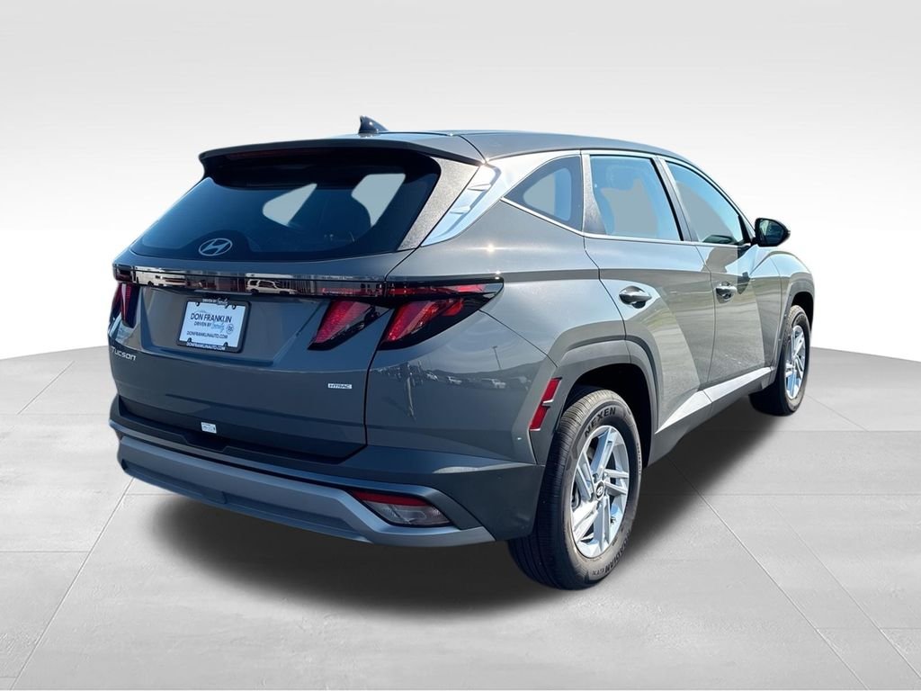 2026 Hyundai Tucson SE - Photo 8