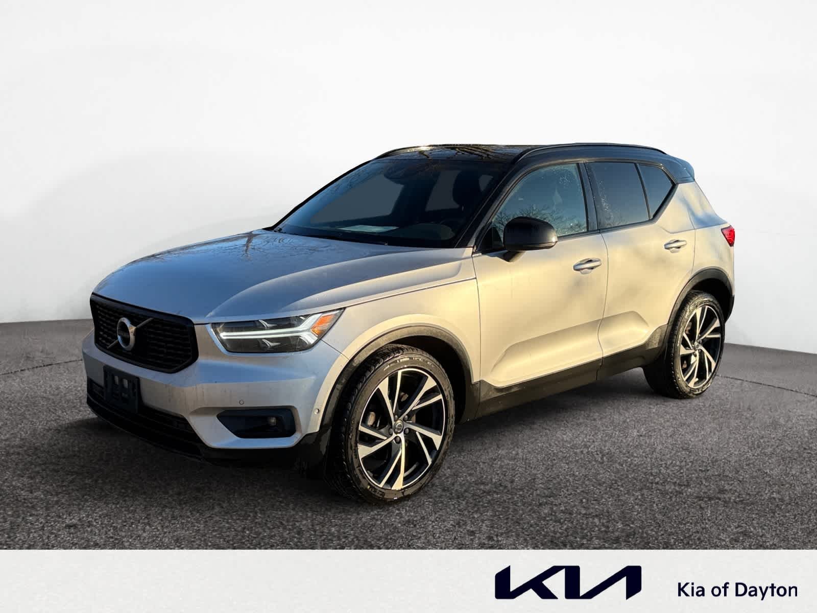 2019 Volvo XC40 R-Design