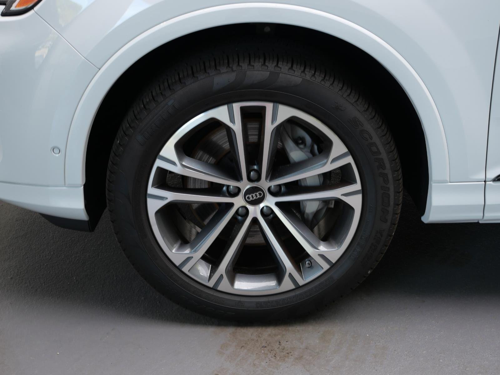 Used 2025 Glacier White Metallic Audi Premium Plus image 17