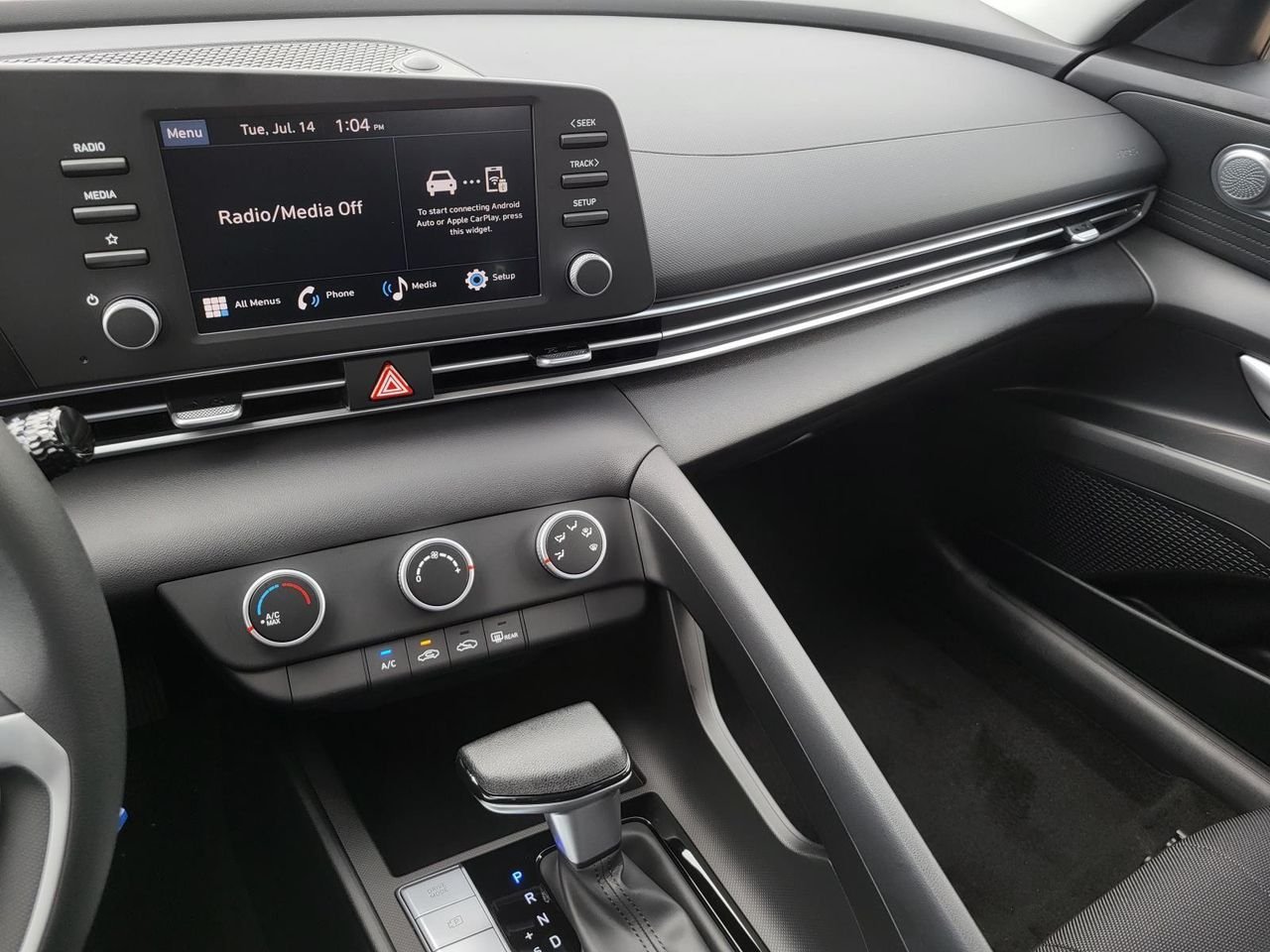 New 2026 Amazon Gray Hyundai SE image 15