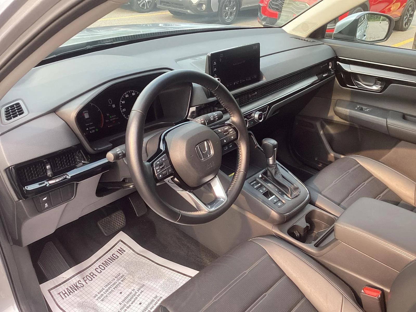 Used 2025 Solar Silver Metallic Honda EX-L image 10