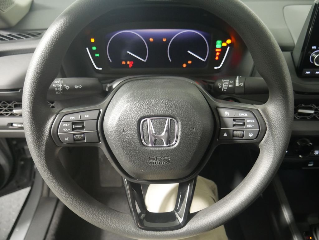 New 2026 Urban Gray Pearl Honda SE image 17