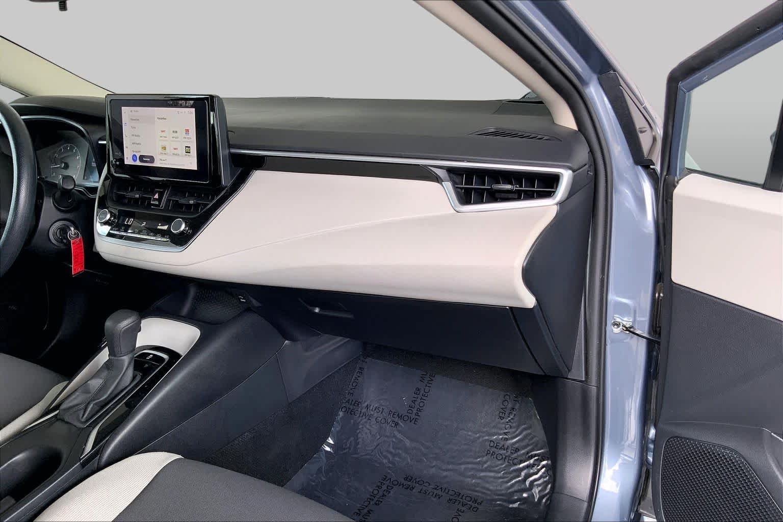 2024 Toyota Corolla LE - Photo 19