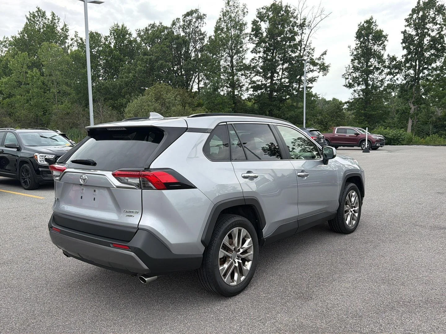 Used 2019 Silver Sky Metallic Toyota Limited image 5