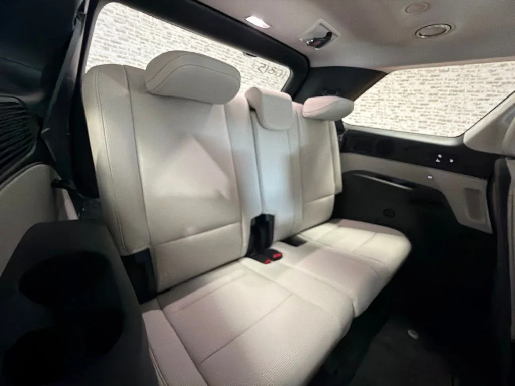 New 2027 Robust Emerald Pearl Hyundai SEL image 14