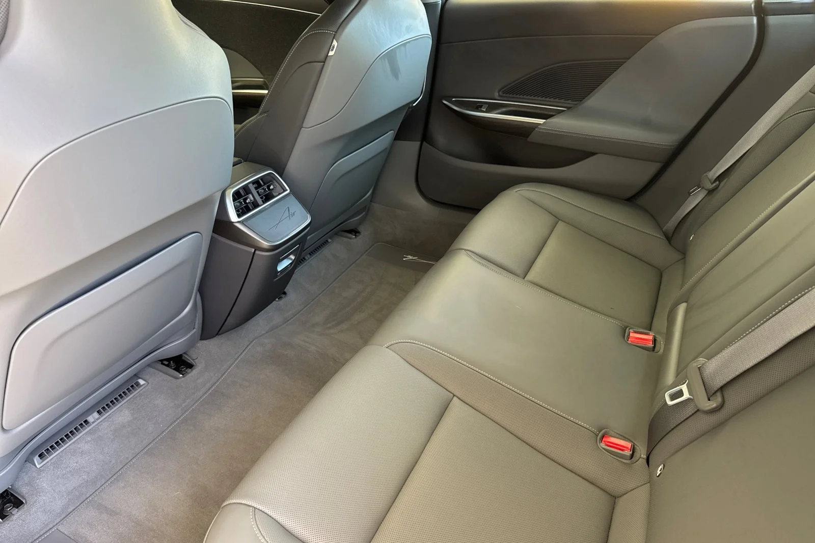 Used 2026 SILVER Lucid Touring image 11