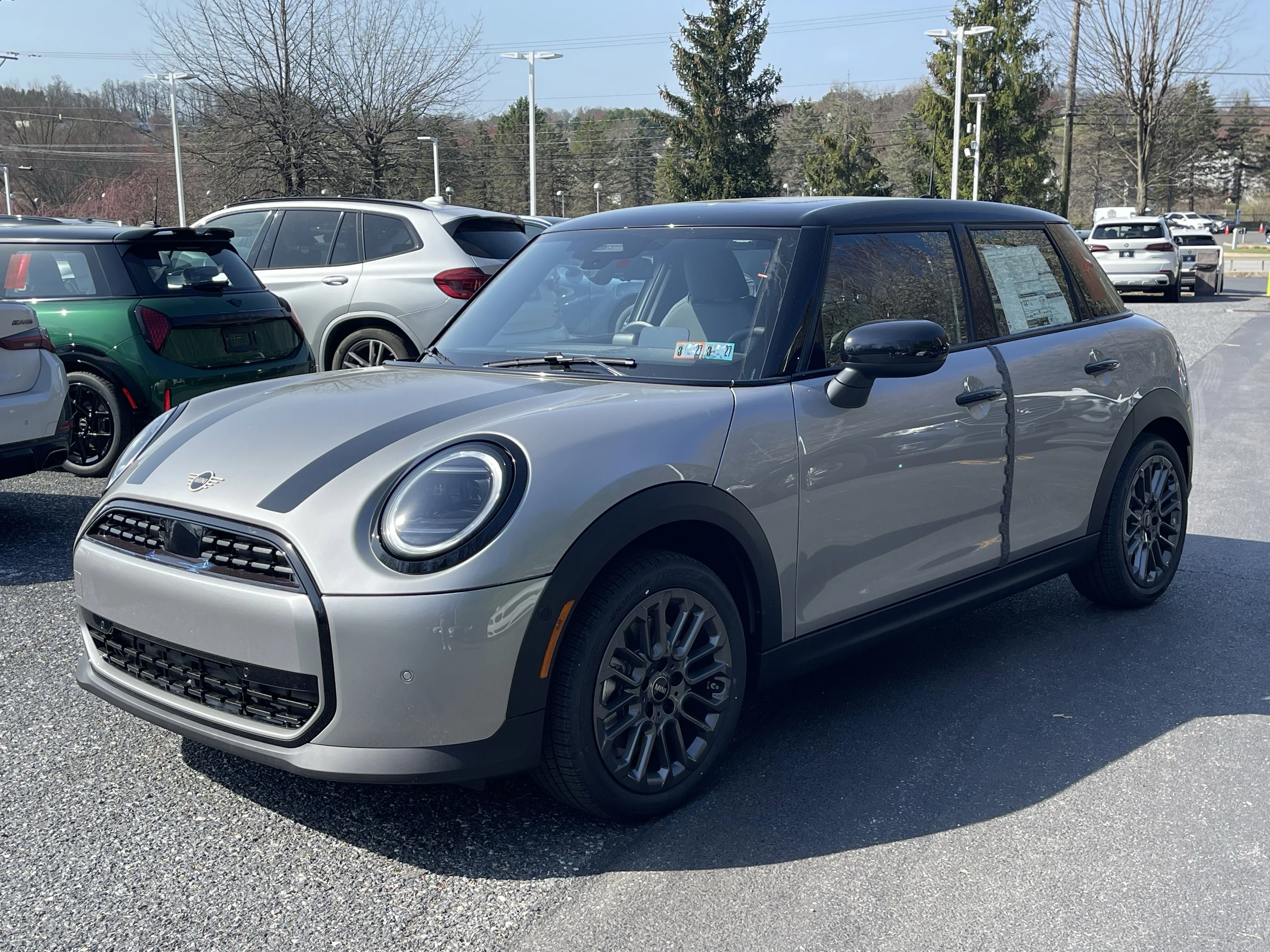 2026 MINI Hardtop's photo