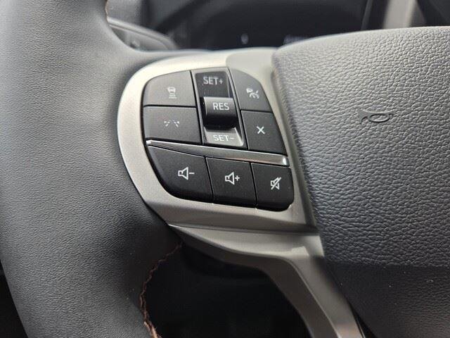 New 2026 Vapor Blue Metallic Ford Active image 15