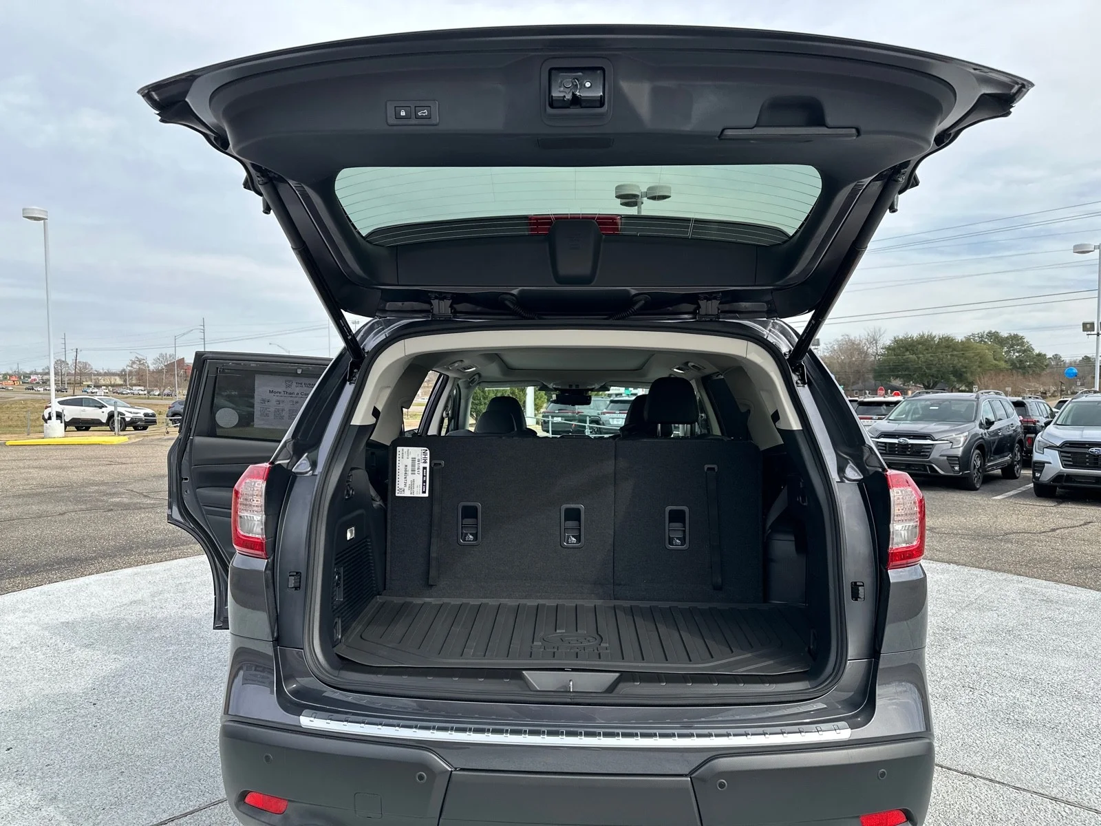 2026 Subaru Ascent Touring - Photo 9