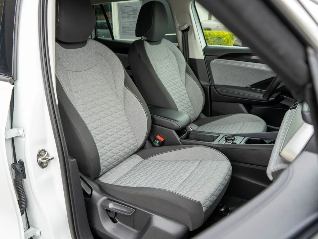 2025 Volkswagen Tiguan S - Photo 10