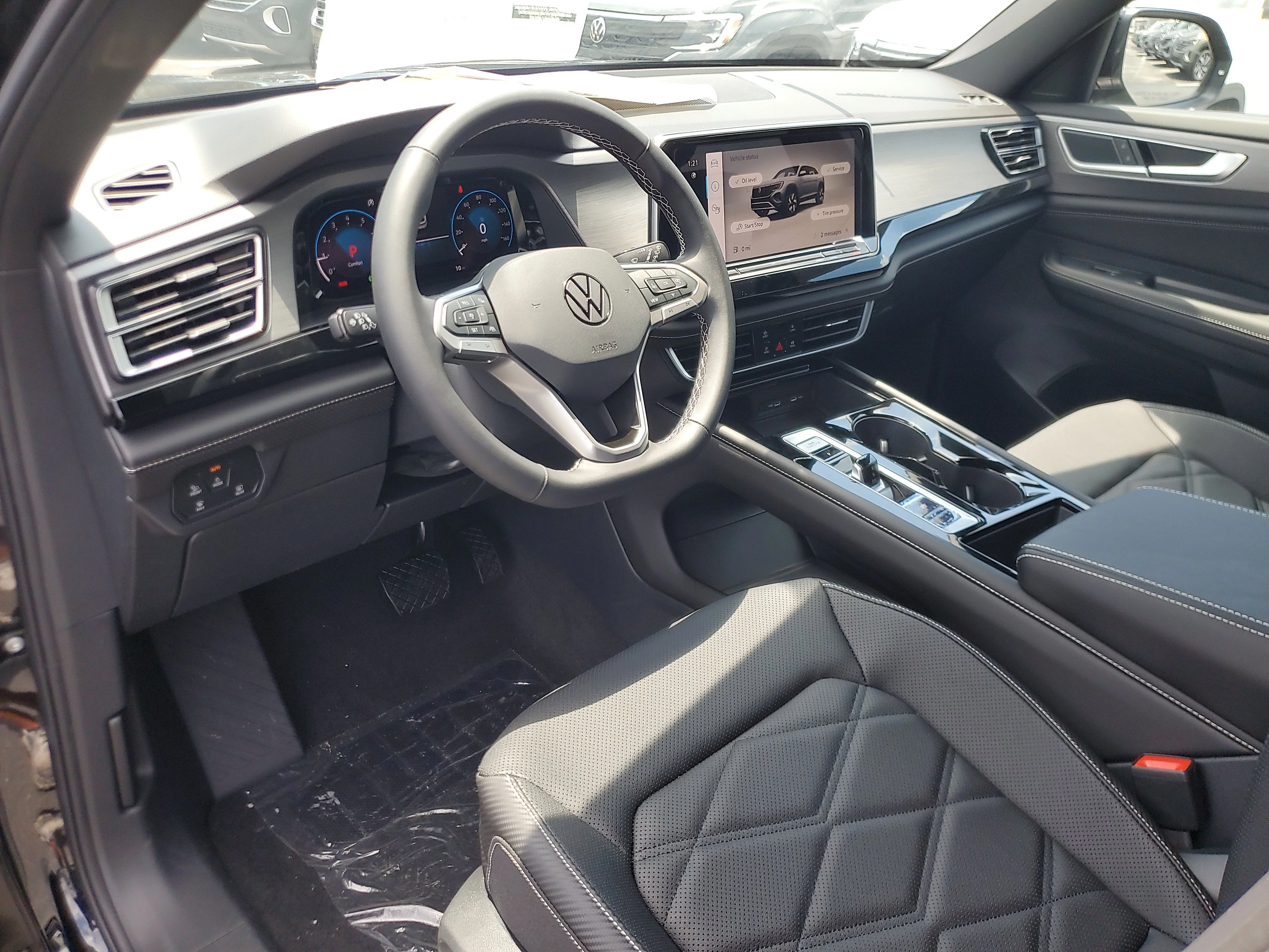 New 2026 Black Volkswagen 2.0T SE w/Technology image 17