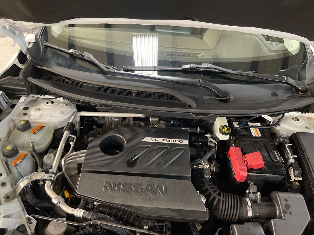 Used 2023 White Nissan SV image 11