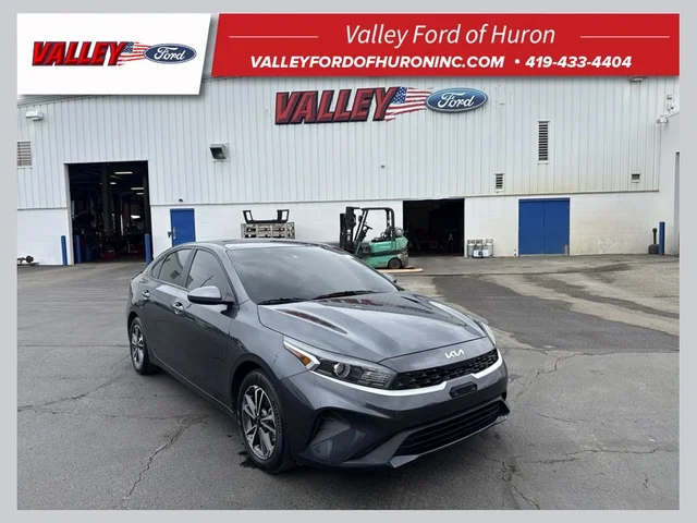 2023 Kia Forte LXS