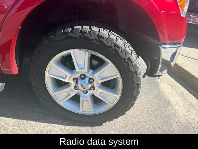 Used 2010  Ford Lariat image 4