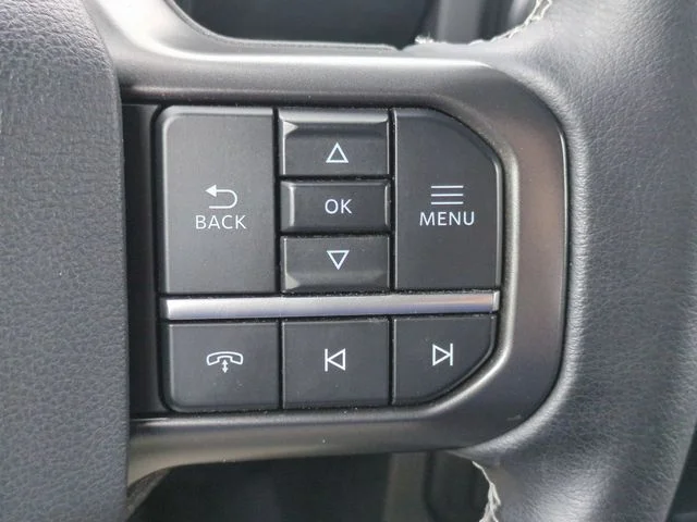 Used 2024 Black Ford XLT image 17